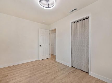 8894 Sharkey Ave, Elk Grove, CA 95624 Photo