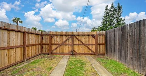 8894 Sharkey Ave, Elk Grove, CA 95624 Photo