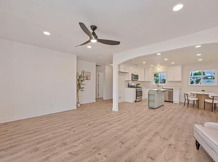 8894 Sharkey Ave, Elk Grove, CA 95624 Photo