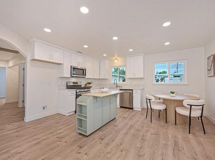 8894 Sharkey Ave, Elk Grove, CA 95624 Photo
