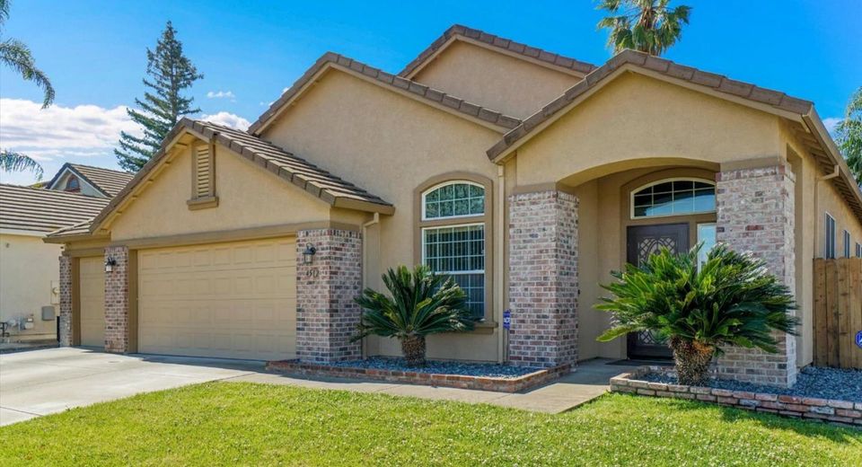 4512 Thira Way, Elk Grove, CA 95758 Photo
