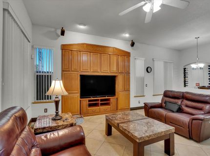 4512 Thira Way, Elk Grove, CA 95758 Photo