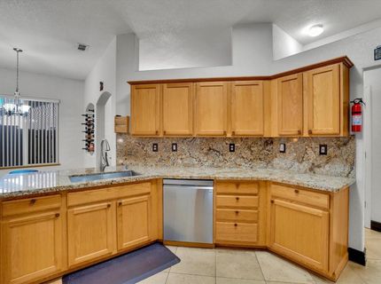 4512 Thira Way, Elk Grove, CA 95758 Photo