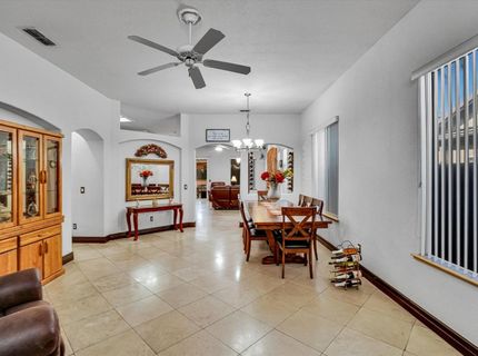 4512 Thira Way, Elk Grove, CA 95758 Photo