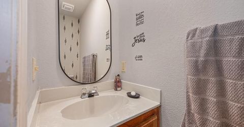 1028 Andy Cir, Sacramento, CA 95838 Photo