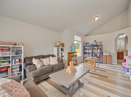 1028 Andy Cir, Sacramento, CA 95838 Photo