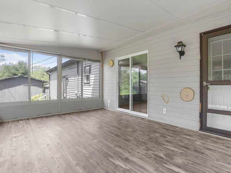 7611 Young Road, Grove City, OH 43123 Photo 32