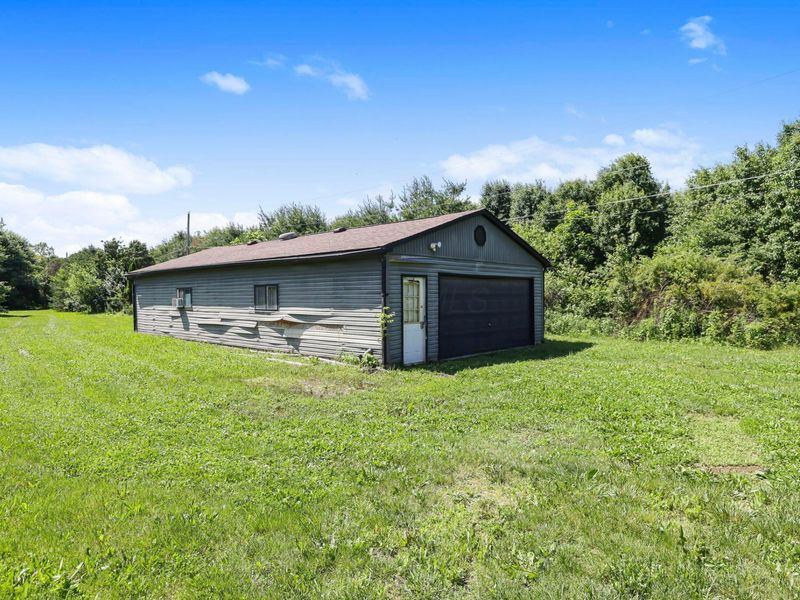 7611 Young Road, Grove City, OH 43123 Photo 48