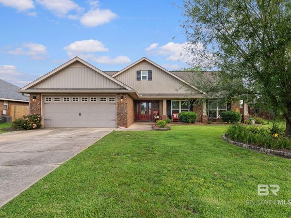 562 Vestige Mews, Foley, AL 36535