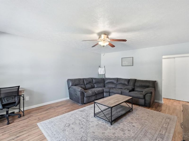 920 Kathryn Drive, Wilmington, OH 45177 Photo 9