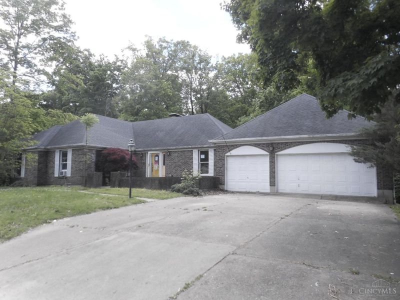 1565 Jonquilmeadow, Forest Park, OH 45240 Photo 3