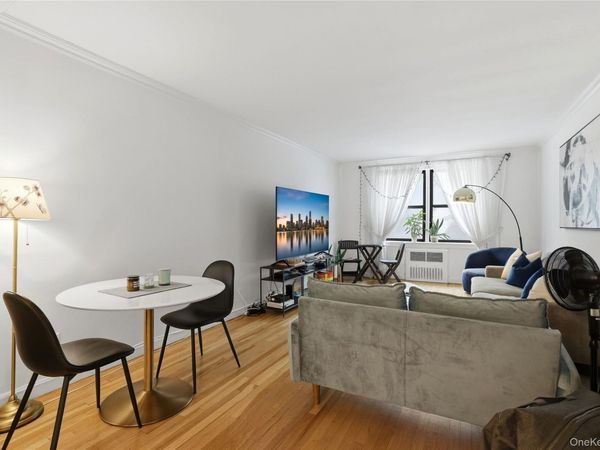 337 E 50th Street , Unit 2E, New York (Manhattan), NY 10022