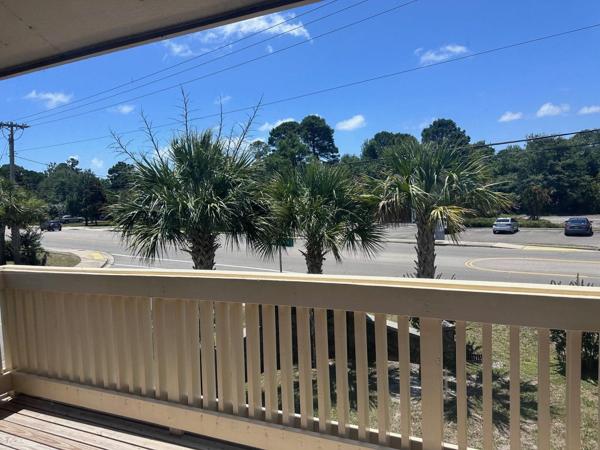 401 Garden Dr.  Photo 10