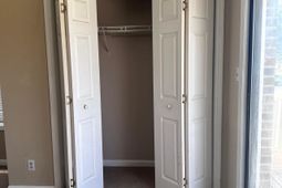401 Garden Dr.  photo 4