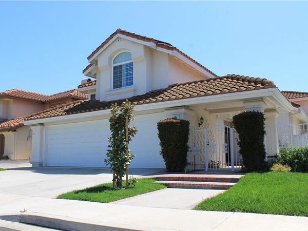 16 Salerno, Irvine, CA 92614