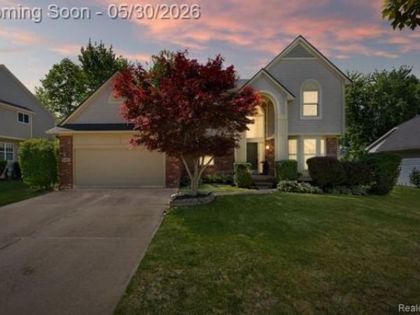 8363 Sherwood Drive, Grand Blanc Twp, MI 48439