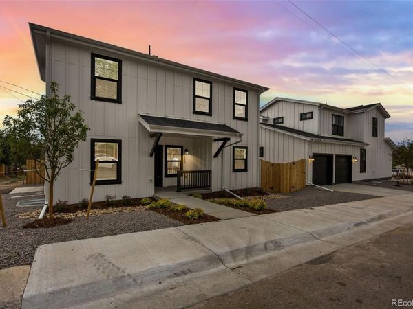 360 W Stanford Avenue , Englewood, CO 80110