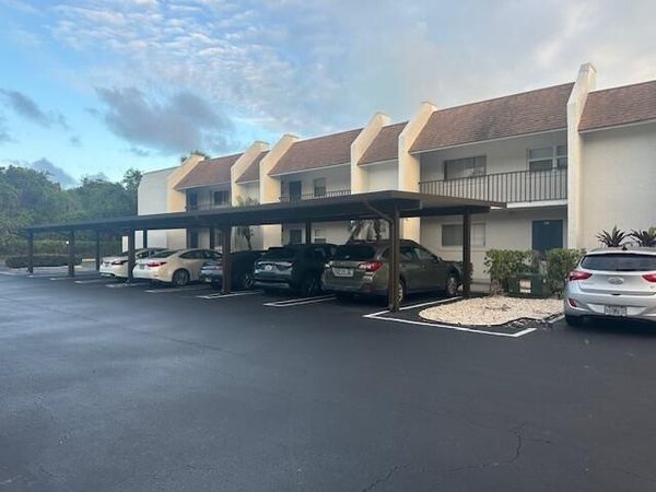 2975 SW 22nd Avenue, Unit 2020, Delray Beach, FL 33445