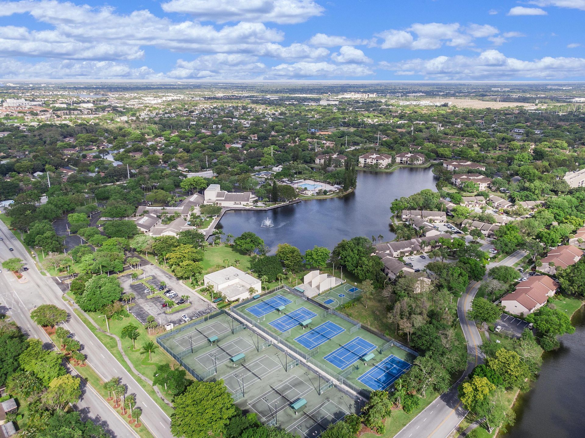 3392 NW 47th Avenue, Coconut Creek, FL 33063 Photo