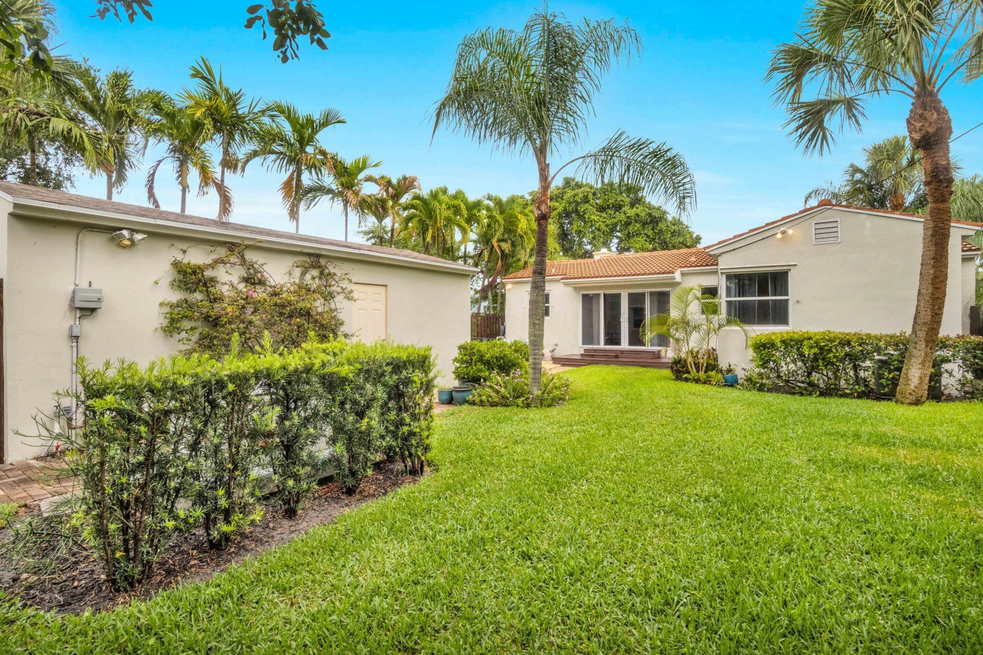 1219 N Lakeside Drive, Lake Worth Beach, FL 33460 Photo