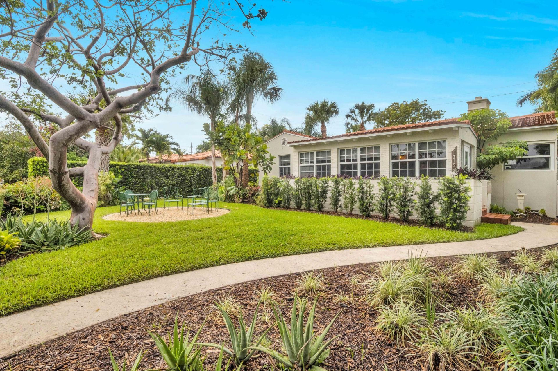 1219 N Lakeside Drive, Lake Worth Beach, FL 33460 Photo