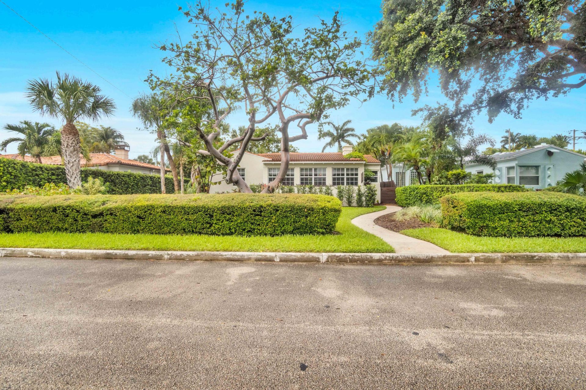 1219 N Lakeside Drive, Lake Worth Beach, FL 33460 Photo