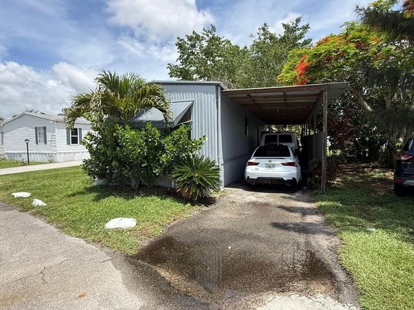3875 Sheraton Circle, Unit 121, Boynton Beach, FL 33436
