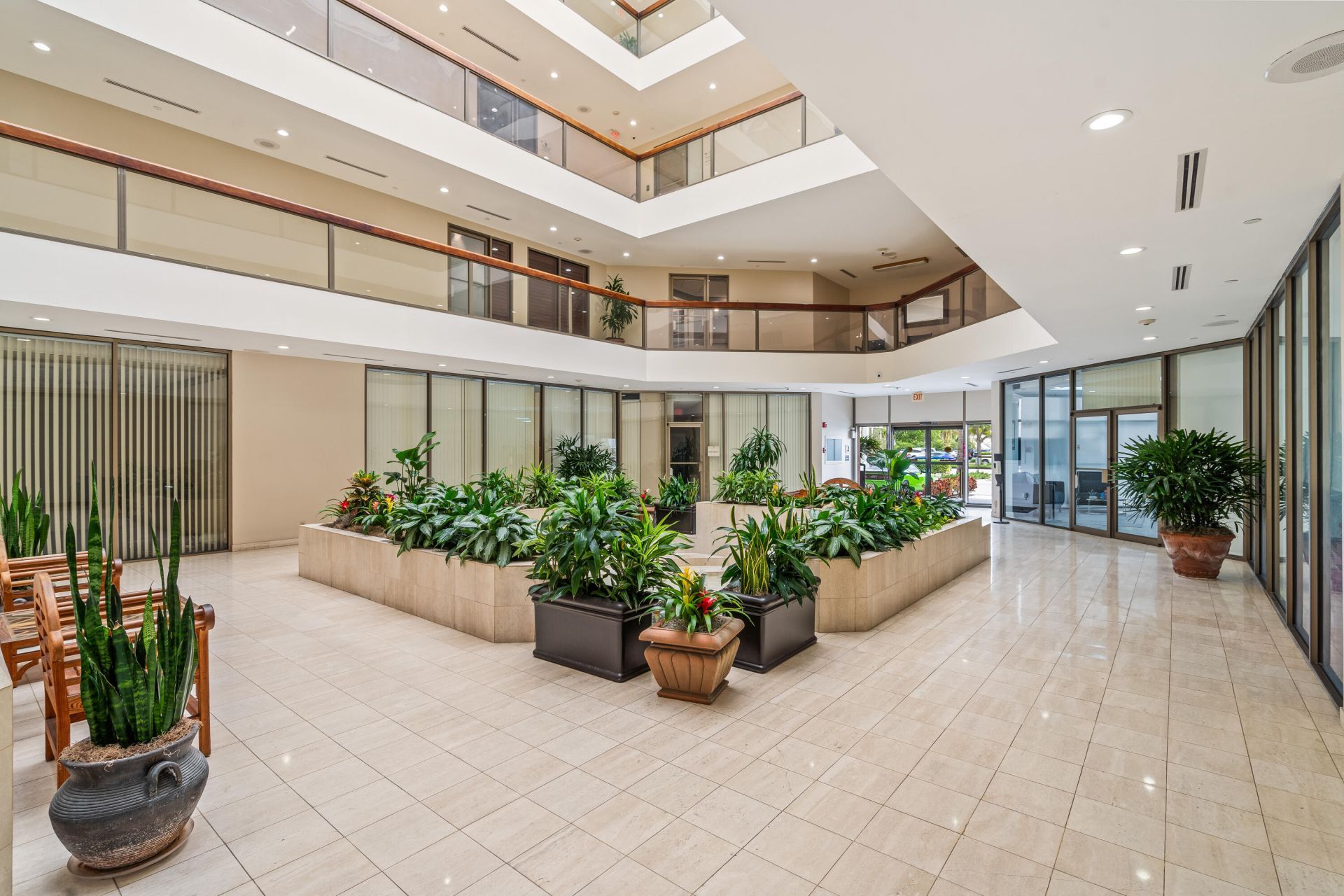631 Us-1, North Palm Beach, FL 33408 Photo