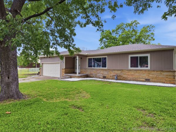 2030 E Angus Drive, Broken Arrow, OK 74014