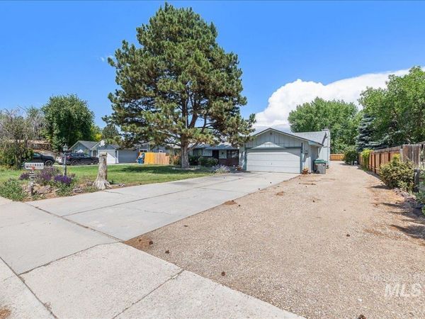 11800 W Florida Drive, Boise, ID 83709