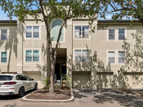 728 CORAL REEF DRIVE , Unit 728, TAMPA, FL 33602