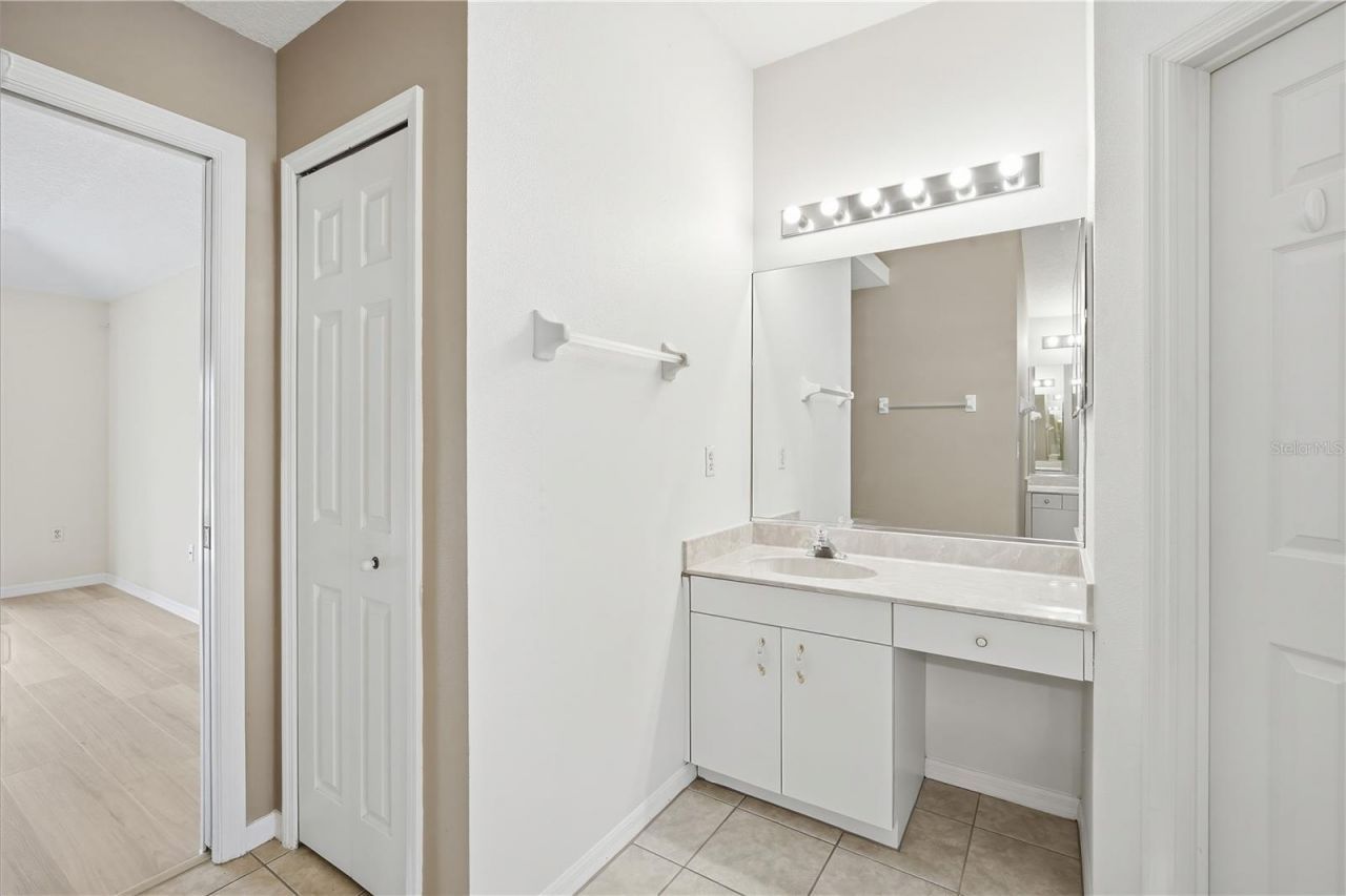 6141 36th Lane E, Bradenton, FL 34203 Photo