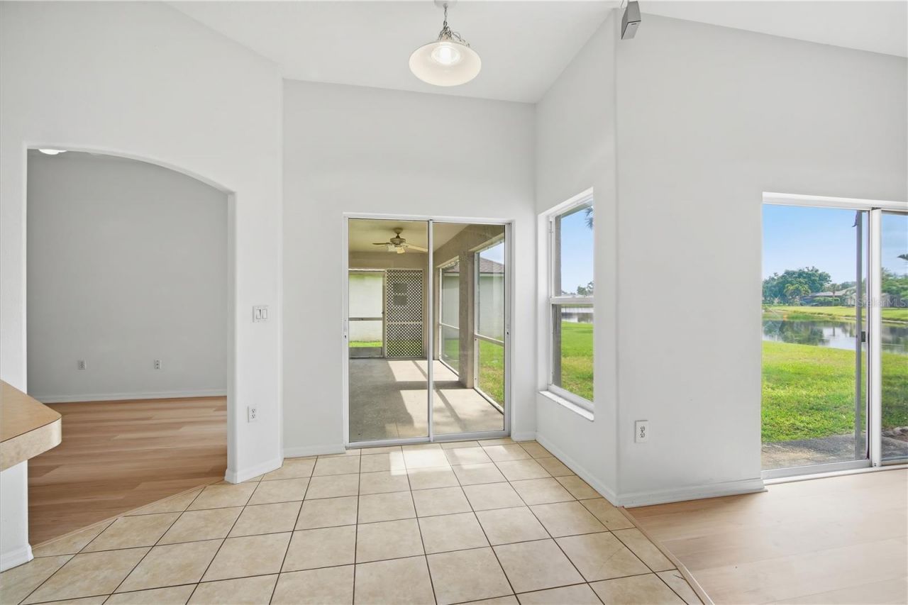 6141 36th Lane E, Bradenton, FL 34203 Photo
