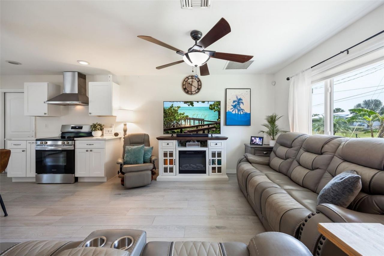 3601 Wisteria Place, Punta Gorda, FL 33950 Photo