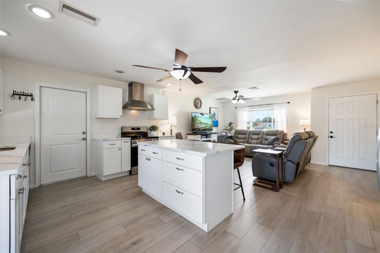 3601 Wisteria Place, Punta Gorda, FL 33950 Photo