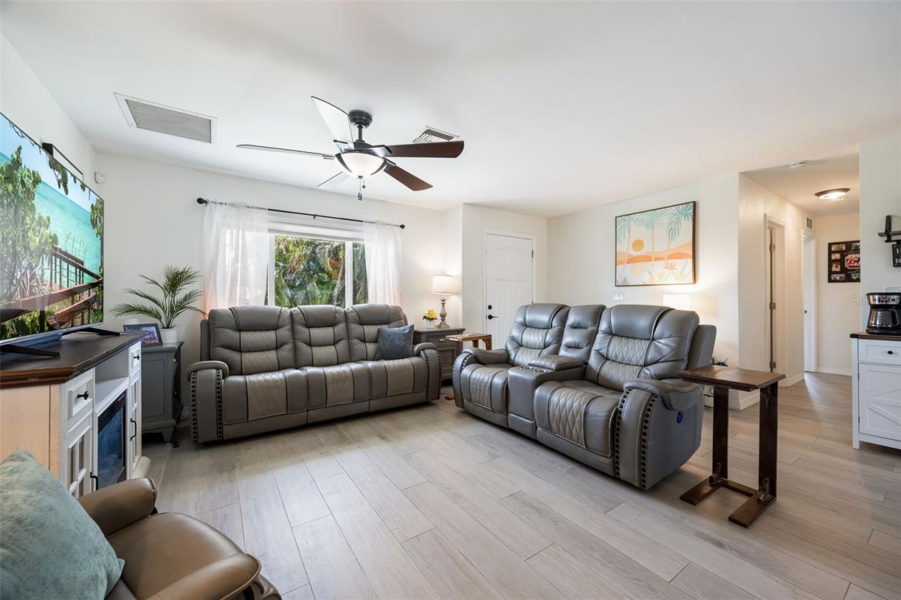 3601 Wisteria Place, Punta Gorda, FL 33950 Photo