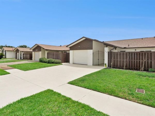 2026 KINGS CROSSING SW, WINTER HAVEN, FL 33880