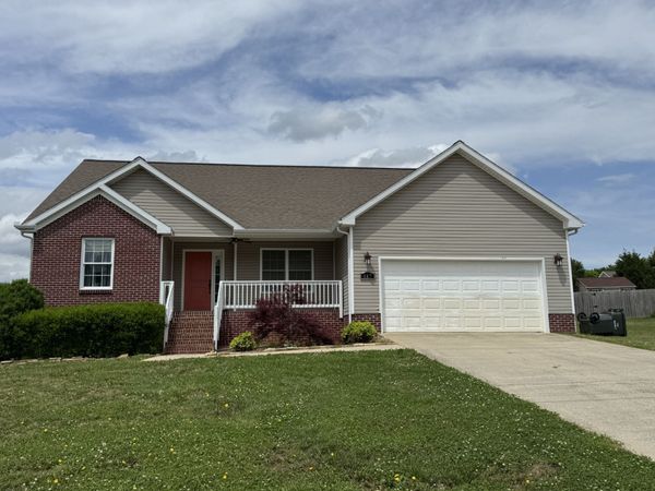 147 Daven Dr , Hopkinsville, KY 42240