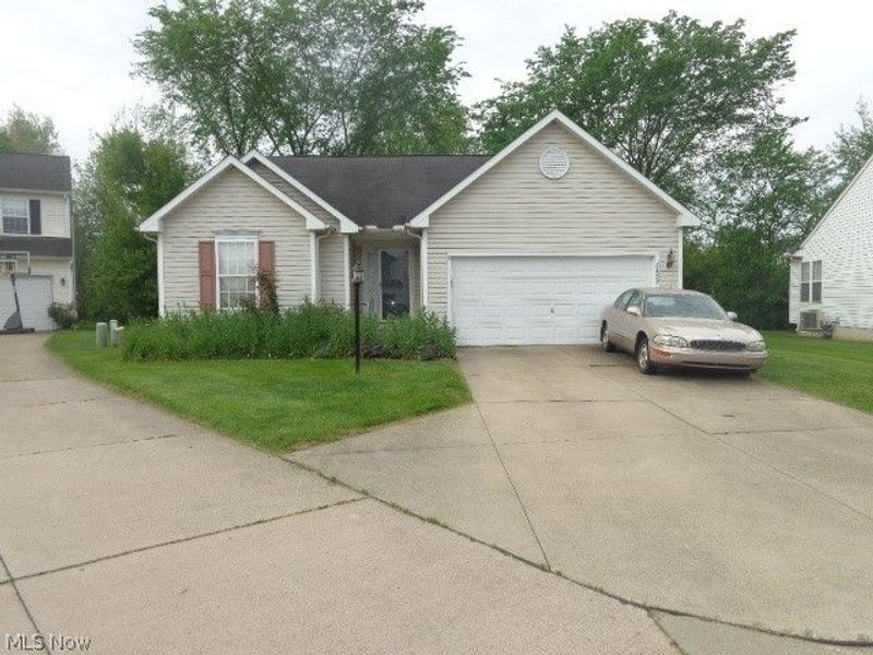 8489 Antlers Trail, North Ridgeville, OH 44039 Photo 30