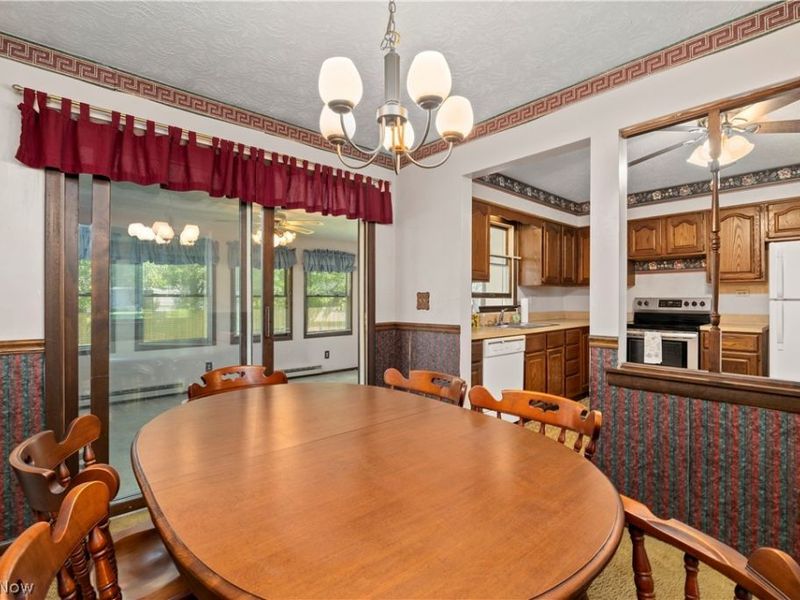 536 Fieldstone Drive , Amherst, OH 44001 Photo 16