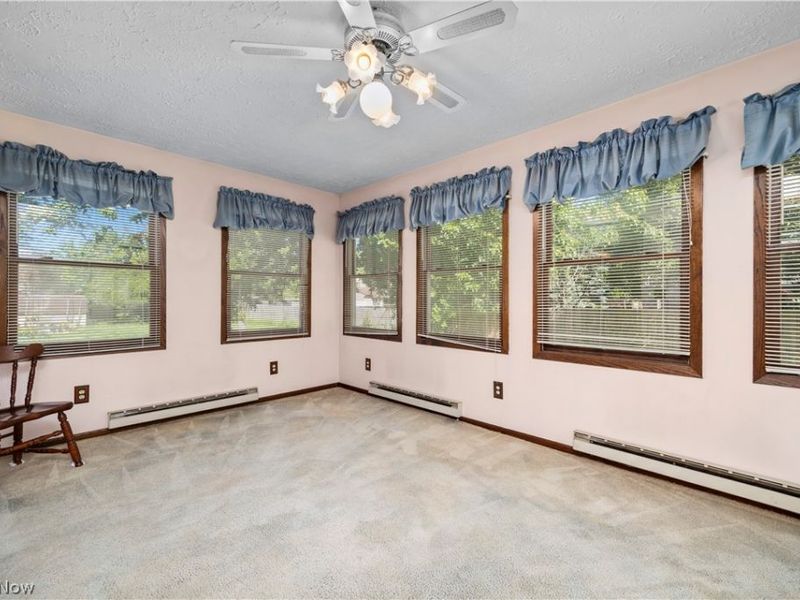 536 Fieldstone Drive , Amherst, OH 44001 Photo 20