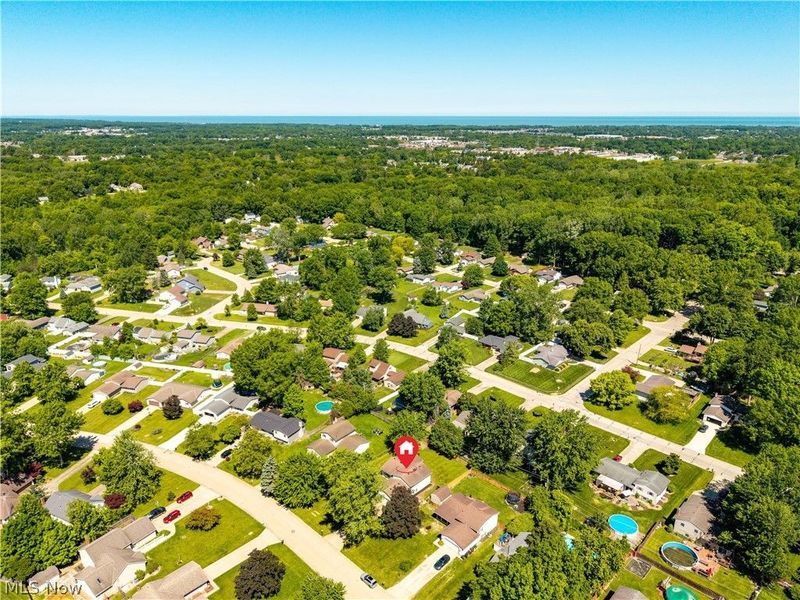 536 Fieldstone Drive , Amherst, OH 44001 Photo 47