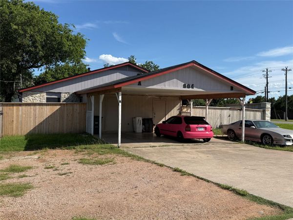 804 Osage DR, Leander, TX 78641