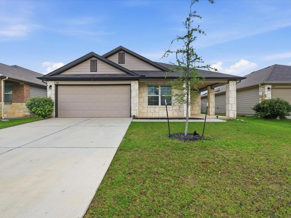 105 Krause Springs DR, Hutto, TX 78634