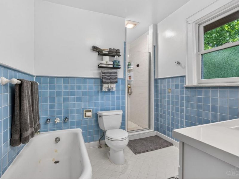 2924 Erie Avenue, Cincinnati, OH 45208 Photo 38