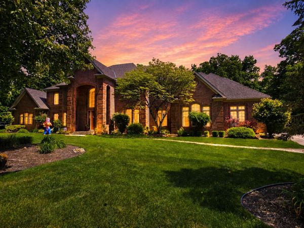 1930 Tessington Court , New Lenox, IL 60451