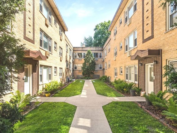 1819 W TOUHY Avenue , Unit 6, Chicago, IL 60626