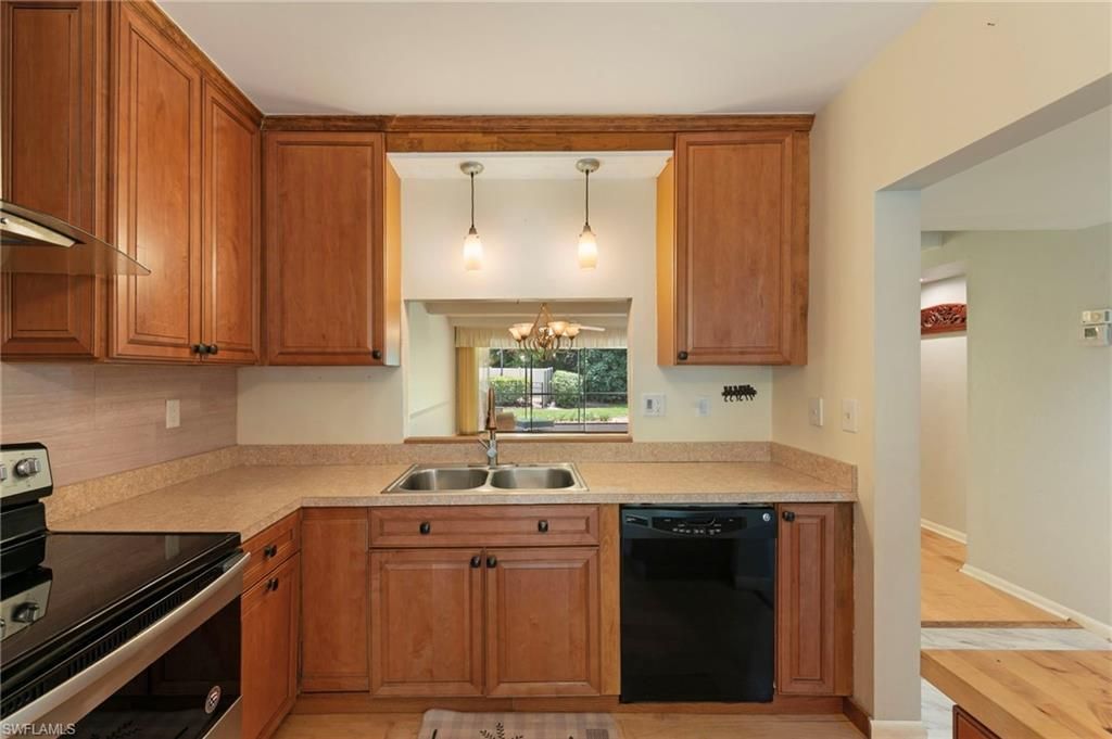 1820 Kings Lake Blvd, Unit 103, Naples, FL 34112 Photo