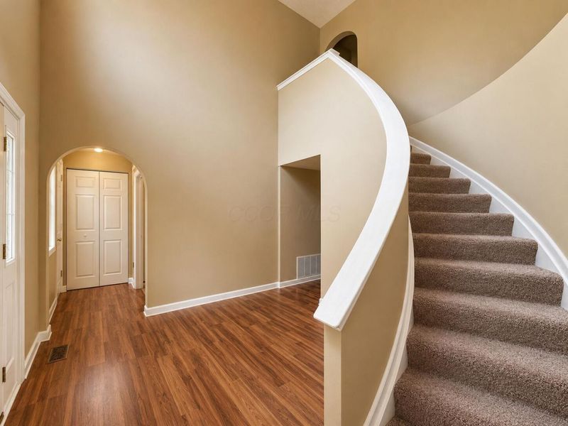 306 Schall Place, Commercial Point, OH 43116 Photo 5