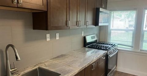 665 La Rue Avenue, Reno, NV 89509 Photo